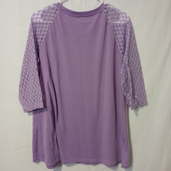 Lilac Size 1X 3/4 Length Sheer Sleeve Women's Top - Picture 2 of 3